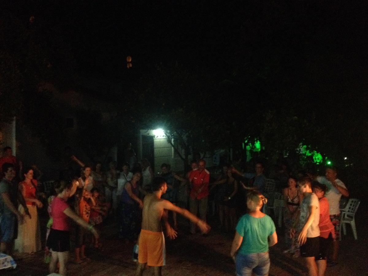 Ipsos Hotel Beldibi  Bagian luar foto